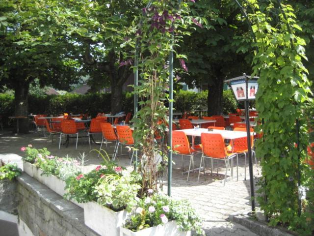 Hotel Restaurant Kreuz Kaiserstuhl Exterior foto