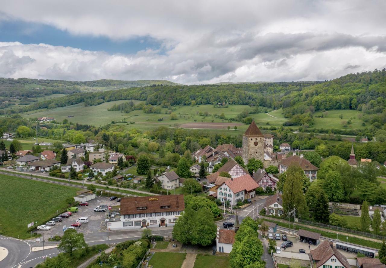 Hotel Restaurant Kreuz Kaiserstuhl Exterior foto